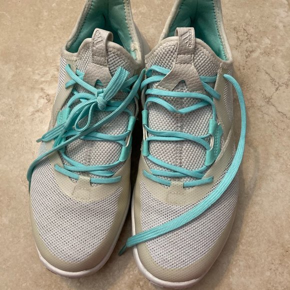Adidas Sneakers - Picture 1 of 8